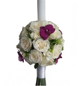 Lumanari nunta trandafiri albi frezii albe phalaenopsis